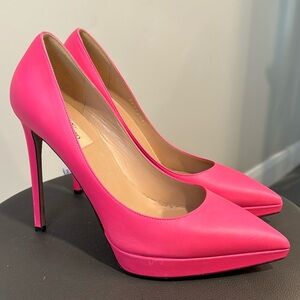 Valentino Barbie pink size 40 pumps